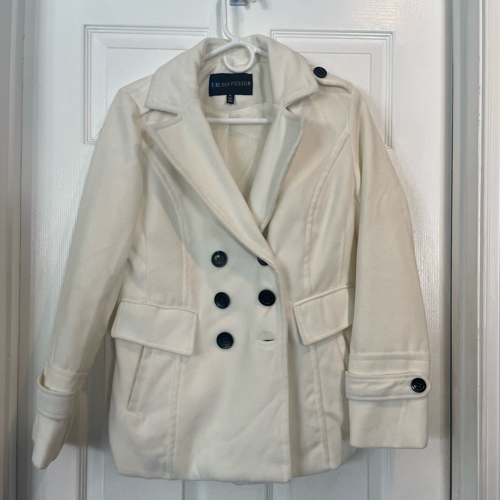 I.B. Diffusion Women's Ivory Peacoat with Black Buttons Small